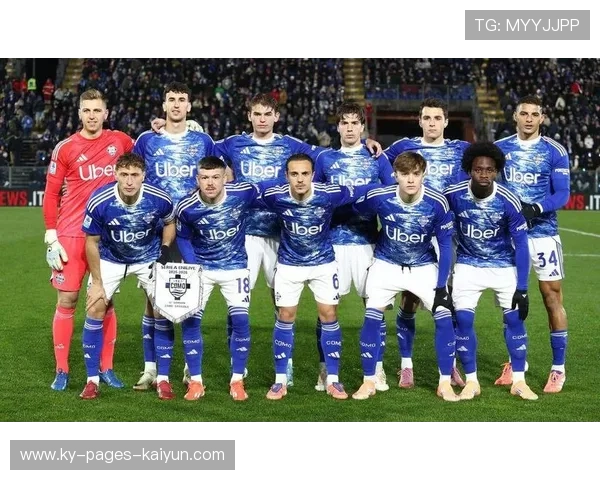 利兹依靠快速推进打乱曼城后场站位，挑战英超顶级豪门